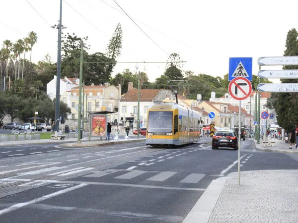 Transporte Público Lisboa Agosto 2021 Lisboa Portugal Movimiento Transporte Público — Foto de Stock