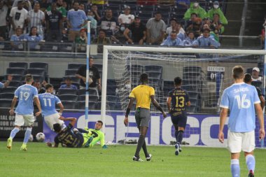 2021 Lig Kupası Çeyrek Finali: NYCFC Pumas 'a karşı. 11 Ağustos 2021, Bronx New York, ABD: NYCFC ve Pumas UNAM arasındaki futbol maçı New York 'taki Yankee Stadyumu' nda oynanan 2021 Lig Kupası çeyrek finalleri için geçerlidir., 