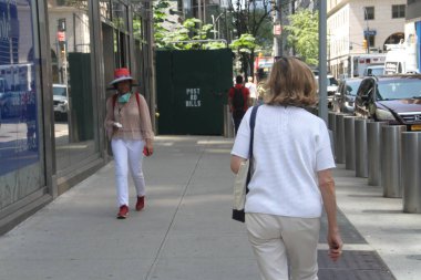 New York, ABD: Hava tahminlerine göre, New York City iki gün süren bunaltıcı sıcaklıkla karşı karşıya, bu da 90 