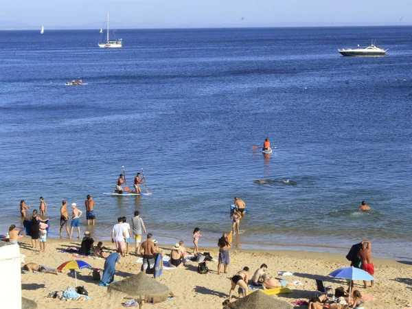 Chaleur Intense Amène Les Baigneurs Plage Conceicao Cascais Août 2021 — Photo