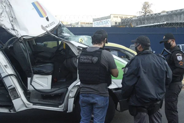 Autonehoda Zanechává Mrtvé Zraněné Brasil Avenue Rio Janeiro Srpna 2021 — Stock fotografie