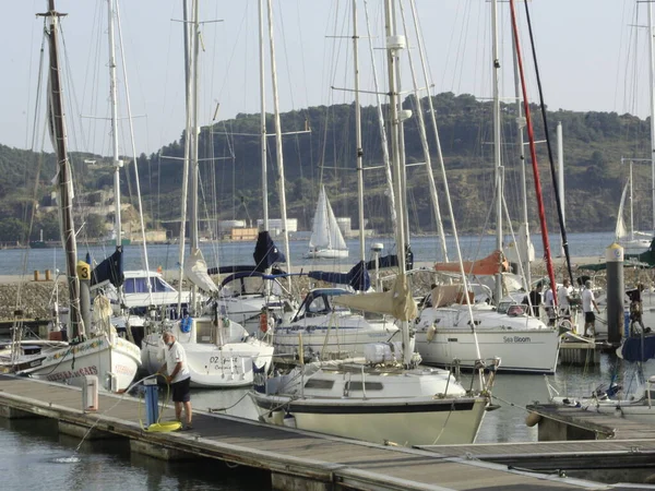 Wycieczka Łodzią Rzece Tejo Lizbonie Sierpnia 2021 Lizbona Portugalia Ludzie — Zdjęcie stockowe