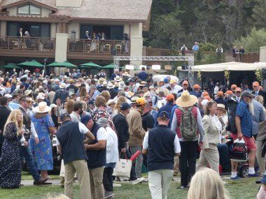 2021 Monterey Otomotiv Haftası Zarafet Yarışması Fevkalade bir geri dönüş yaptı. 15 Ağustos 2021, Pebble Beach, CA, ABD. 2020 Covid krizi yüzünden resmi olmayan bir şekilde bölünen dünyaca ünlü Concours d 'Elegance, 