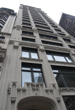 Amazon 'dan milyarder Jeff Bezos New York' taki 212. Cadde 'den 23 milyon dolarlık yeni bir birim satın aldı. 18 Ağustos 2021, New York, ABD: Amazon 'un kurucusu milyarder Jeff Bezos 212. Cadde' deki bir binadan yeni bir ünite (20A) satın aldı.
