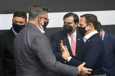 Sao Paulo 'da Rodrigo Maia' nın yemin töreni. 20 Ağustos 2021, Sao Paulo, Brezilya: Sao Paulo Valisi Joao Doria, Sao Paulo Valisi ile birlikte Rodrigo Maia 'da Proje ve Stratejik Eylem Bakanı olarak yemin etti.