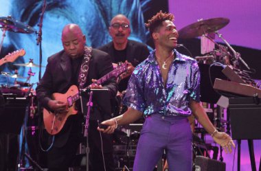 Central Park 'taki mezuniyet konseri. 21 Ağustos 2021, New York, ABD: The We LoVE NYC: New York 'taki büyük Central Park çimlerinde düzenlenen eve dönüş konseri