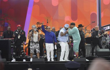 Central Park 'taki mezuniyet konseri. 21 Ağustos 2021, New York, ABD: The We LoVE NYC: New York 'taki büyük Central Park çimlerinde düzenlenen eve dönüş konseri