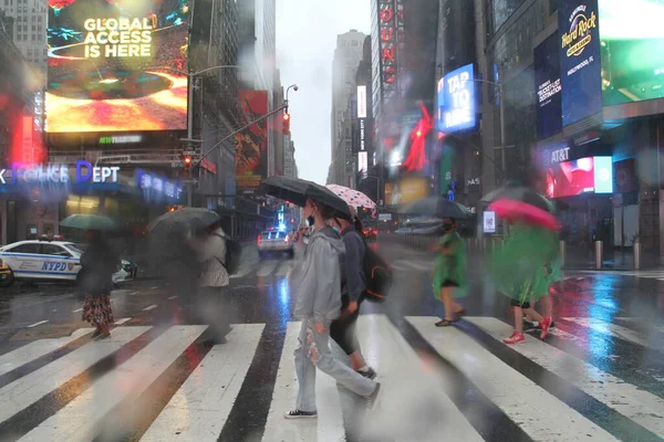 Furacão Henri Causa Fortes Chuvas Danos Times Square Agosto 2021 — Fotografia de Stock