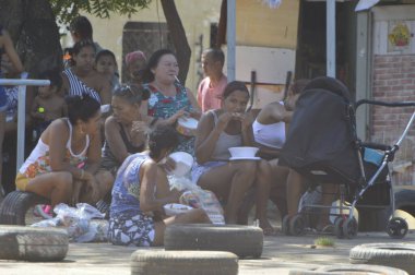 Natal 'daki toplum sakinleri sosyal proje bağışı alıyorlar. 28 Ağustos 2021, Natal, Rio Grande do Norte, Brezilya: Natal 'ın batısındaki Cidade da Esperanca mahallesindeki Aurora Maria Community sakinleri, projeye katılın.