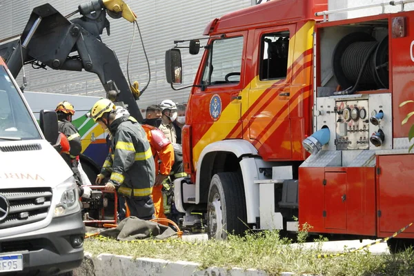 Dos Mujeres Mueren Accidente Coche Manaus Agosto 2021 Manaus Amazonas —  Fotos de Stock