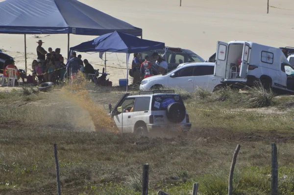 Geländewagenfahrer Rasen Auf Den Wegen Strand Von Pitangu Natal August — Stockfoto