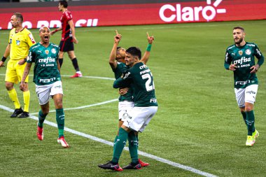 Brezilya Futbol Şampiyonası: Palmeiras ve Athletico-PR. 28 Ağustos 2021, Sao Paulo, Brezilya: Palmeiras takımından Luan 'ın attığı gol golünün kutlanması, Palmeiras ve Athletico-PR arasında oynanan futbol maçı, Brezilya' nın 18. turu için geçerlidir. 
