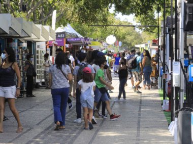 Lizbon Kitap Fuarı 'nın açılışı. 26 Ağustos 2021, Lizbon, Portekiz: Bu yılki Lizbon Kitap Fuarı 'nda 26 Ağustos - 12 Eylül Perşembe tarihleri arasında Portekiz' in Eduardo VII.