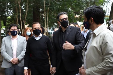 Sao Paulo 'daki Bağımsızlık Müzesi' nin yenilenmesiyle ilgili basın toplantısı. 31 Ağustos 2021. SAO PAULO, SP, BRAZIL: Vali Joao Doria (PSDB), başkent Ricardo Nunes (MDB) ve Kültür Bakanı ile birlikte