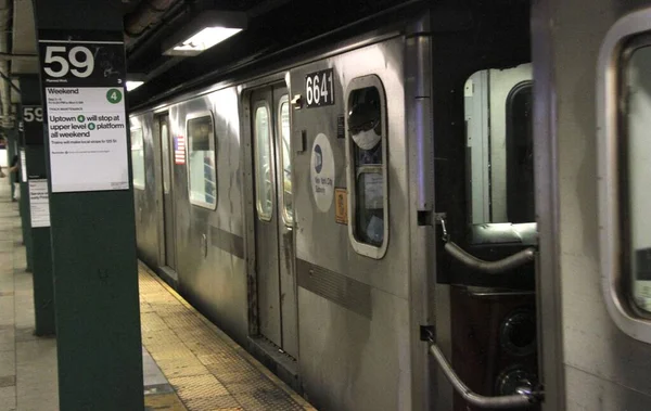 Nuevo Metro Nueva York Está Vuelta Pero Con Algunos Retrasos — Foto de Stock