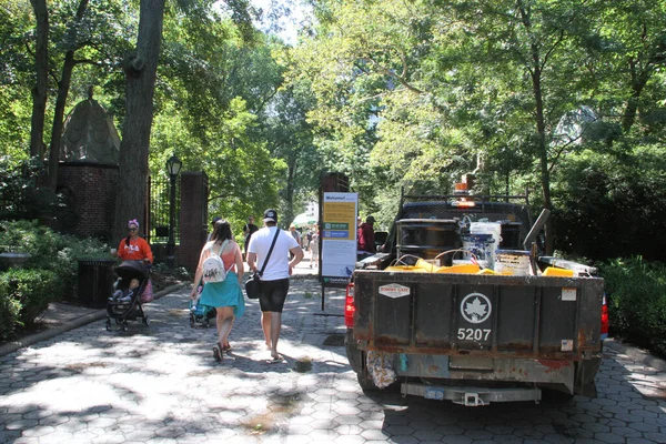 Nuovo Pesanti Piogge Colpiscono Tarda Apertura Dello Zoo Central Park — Foto Stock