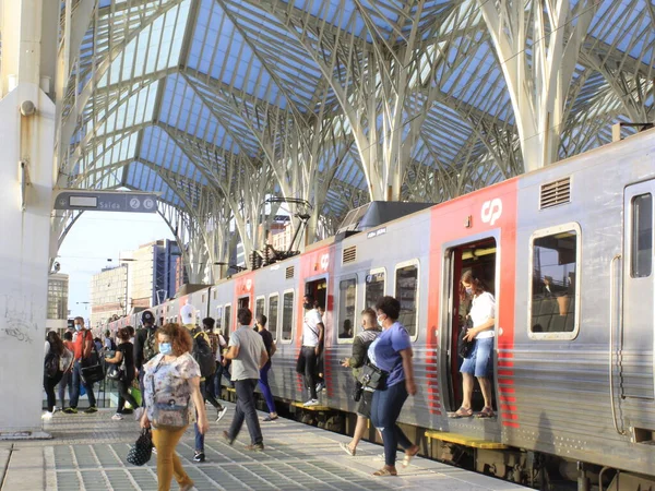 Станция Ориенте Лиссабоне Сентября 2021 Года Лиссабон Португалия Пассажирское Движение — стоковое фото