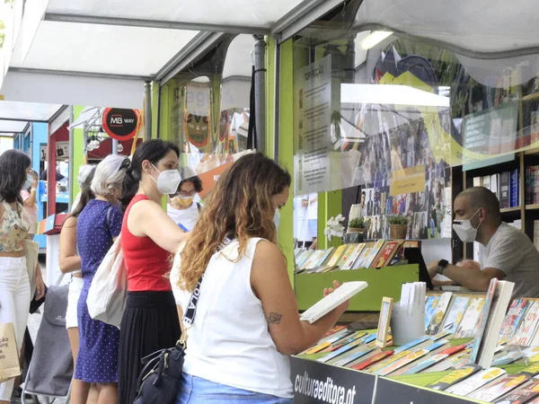 Ausgabe Der Buchmesse Von Lissabon September 2021 Lissabon Portugal Gedrängte — Stockfoto
