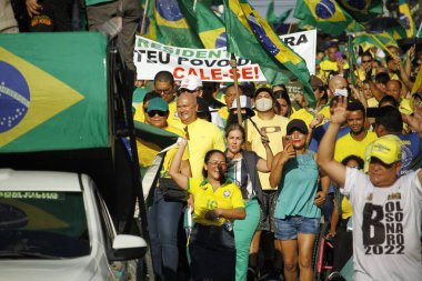 (Protestocular Manaus 'taki Bolsonaro hükümetini destekliyor. 7 Eylül 2021, Manaus, Amazonas, Brezilya: Binlerce insan 7 Eylül Salı günü Manaus 'ta düzenlenen Bağımsızlık Tatili' nde Brezilya Cumhurbaşkanı Jair Bolsonaro 'nun lehine eylemlere katıldı. Halkla ilişkiler.