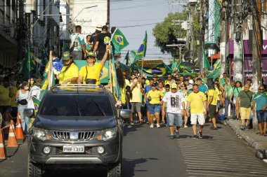 (Protestocular Manaus 'taki Bolsonaro hükümetini destekliyor. 7 Eylül 2021, Manaus, Amazonas, Brezilya: Binlerce insan 7 Eylül Salı günü Manaus 'ta düzenlenen Bağımsızlık Tatili' nde Brezilya Cumhurbaşkanı Jair Bolsonaro 'nun lehine eylemlere katıldı. Halkla ilişkiler.