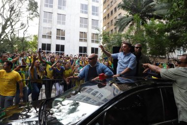 (Sao Paulo 'daki Paulista' da destekçilerinin katıldığı bir etkinliğe Bolsonaro da katıldı. 7 Eylül 2021, Sao Paulo, Brezilya: Brezilya Cumhurbaşkanı Jair Bolsonaro, 7 Eylül Salı günü Paulista Bulvarı 'nda destekçileriyle birlikte düzenlenen bir gösteri sırasında),