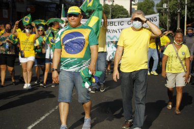 (Protestocular Manaus 'taki Bolsonaro hükümetini destekliyor. 7 Eylül 2021, Manaus, Amazonas, Brezilya: Binlerce insan 7 Eylül Salı günü Manaus 'ta düzenlenen Bağımsızlık Tatili' nde Brezilya Cumhurbaşkanı Jair Bolsonaro 'nun lehine eylemlere katıldı. Halkla ilişkiler.