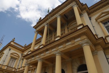 Manaus 'taki Adalet Sarayı' nın görünüşü ve görünüşü. 10 Eylül 2021, Manaus, Amazonas: 10 Ağustos 2021 Cuma günü Eduardo Ribeiro Bulvarı 'ndaki Eduardo Ribeiro Sarayı' nın görüntüsü ve cephesi.. 