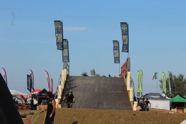 Allmänheten Njuter Den Italienska Cykelfestivalen Rimini September 2021 Rimini Italien — Stockfoto