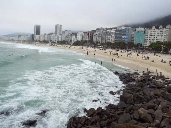 Int Väder Badare Copacabana Beach Rio Janeiro September 2021 Rio — Stockfoto