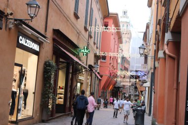 16 Eylül 2021, Bologna, İtalya: Bologna 'da turizm hareketi, Kuzey İtalya' da Emilia-Romagna bölgesinde, 16 Eylül 2021 Perşembe günü. Bolonya bölgedeki en büyük şehirdir.