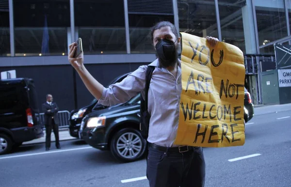 Nuevo Protesta Contra Presidente Brasileño Hotel Barclay Ante 76ª Sesión —  Fotos de Stock