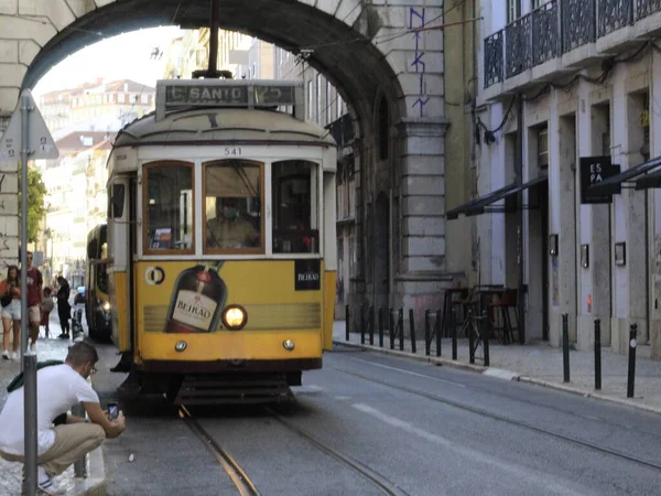 September 2021 Lissabon Portugal Bewegung Der Menschen Viertel Alto Baixa — Stockfoto