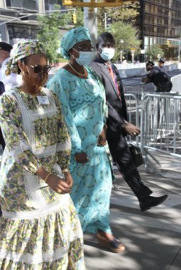 BM Genel Kurulunun 76. Oturumunda üst düzey yöneticiler. 24 Eylül 2021, New York, ABD: Yüksek rütbeli kişilerin 24 Eylül Cuma günü New York 'ta düzenlenen 76. BM Genel Kurulu toplantısına girip çıktıkları görüldü). 