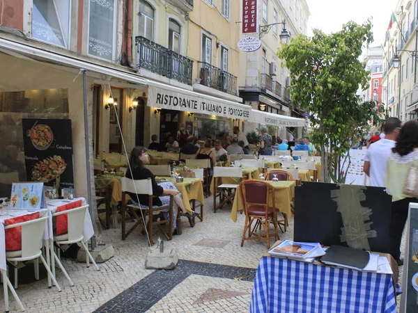 Portugal Suspenderá Las Restricciones Asistencia Restaurantes Bares Octubre Septiembre 2021 — Foto de Stock