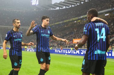 Milan (İtalya), 10 / 04 / 2025 - Inter Milan 'dan Bonny, Inter Milan ile Cremonese arasında oynanan ve İtalya Serie A şampiyonasının 6. turunda geçerli olan maçtaki golünü kutluyor. (Edson de souza 2nci bölüm))