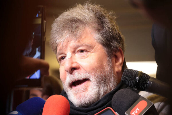 Сан-Паулу (СП), 8 октября 2025 года - Правительство / Права человека / Жертвы / Диктатура 1968 / СП - Марсело Рубенс Паива, бразильский писатель и драматург, участвует во 2-й церемонии вручения исправленных свидетельств о смерти. (leco viana presidentthenews2)  