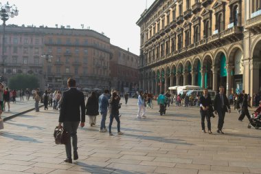 Milan (Italy), 10/09/2025- business/movement of people/center of Milan- large movement of people in the center of Milan on the afternoon of Thursday, October 9, 2025. (Edson De Souza/Thenews2)        