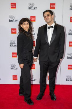 October 08, 2025, New York, New York, USA: (L-R) Elizabeth Stadstad and Brandon Stirling Baker attend the 2025 New York City Ballet Fall Fashion Gala at David H. Koch Theater at Lincoln Center. (m10s\thenews2)