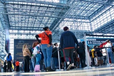 October 9, 2025, New York, USA: Comic con fans crowd the New York Comic Con 2025 which is taking place at Jacob K. Javits Convention Center in New York from October 9th to the 12th. (niyi fote\thenews2)       