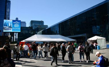October 9, 2025, New York, USA: Comic con fans crowd the New York Comic Con 2025 which is taking place at Jacob K. Javits Convention Center in New York from October 9th to the 12th. (niyi fote\thenews2)       