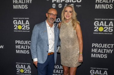 (NEW) Project Healthy Minds 3rd Annual Gala. October 09, 2025, New York, New York, USA: Chris Barbin (L) attends the Project Healthy Minds 3rd Annual Gala at Spring Studios on October 09, 2025 in New York City.  (m10s\thenews2)