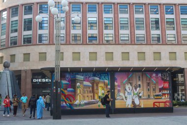 milan (italy), 10/10/2025- mild climate/temperature/milan- mild temperature in milan on the afternoon of this friday, october 10, 2025. (Edson De Souza\Thenews2)    