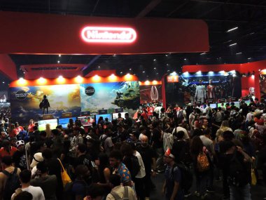 Sao Paulo (SP), October 11, 2025 - Technology/Games/BGS - Crowd movement on the third day of the Brazil Game Show in the Anhembi district. Thousands of players line up to test games from Nintendo, Sega, PlayStation, Konami (leandro chemalle/thenews2)