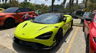 Sao Paulo (SP), 10/15/2025 - Federal Police / Seizure / Cars / Buzera - The luxury cars of influencer Buzera, which were seized in the money laundering operation, are at the Federal Police in Sao Paulo. (oslaim brito/thenews2)