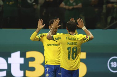 Sao Paulo (SP), 10/15/2025 - Brasileirao/Palmeiras vs Red Bull Bragantino  Felipe Anderson of Palmeiras scores and celebrates his goal in the match between Palmeiras and Red Bull Bragantino (Leco Viana/Thenews2)