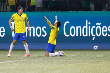Sao Paulo (SP), 10/15/2025 - Brasileirao/Palmeiras vs Red Bull Bragantino  Felipe Anderson of Palmeiras scores and celebrates his goal in the match between Palmeiras and Red Bull Bragantino (Leco Viana/Thenews2)