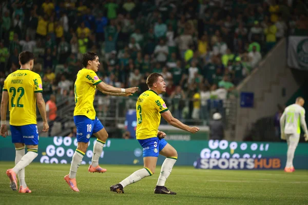 Sao Paulo (SP), 10/15/2025 - Brasileirao/Palmeiras vs Red Bull Bragantino  Bruno Fuchs of Palmeiras scores and celebrates his goal in the match between Palmeiras and Red Bull Bragantino (Leco Viana/Thenews2)