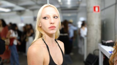 Sao Paulo (SP), 10 / 16 / 2025 - Marina Bitu defilesinde güzellik / sosyal / marinabitu sosyal ve güzellik, Sao Paulo Moda Haftası - SPFW N60, Pacubra, Ibirapuera Park, Sao Paulo, bu Perşembe, 16 Ekim 2025)   