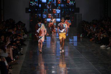 Sao Paulo (SP), 10 / 17 / 2025 - Sao Paulo Moda Haftası 'nda Moda / Moda Gösterisi / Kalın Kayışlı Moda Moda Gösterisi - SPFW N60, Pacubra, Sao Paulo' daki Ibirapuera Park, bu Cuma, 17 Ekim 2025. (Leco Viana / Thenews2 / Depo Fotoğrafları) 