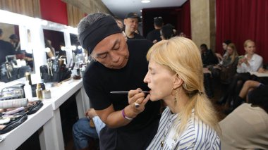 Sao Paulo (SP), 10 / 18 / 2025 - Sao Paulo Moda Haftası 'nda Alexandre Herchcovitch' in Güzelliği - SPFW N60, Pacubra 'da, Sao Paulo' daki Belediye Tiyatrosu 'nun prova odasında. (Milene Cardoso 2.)   